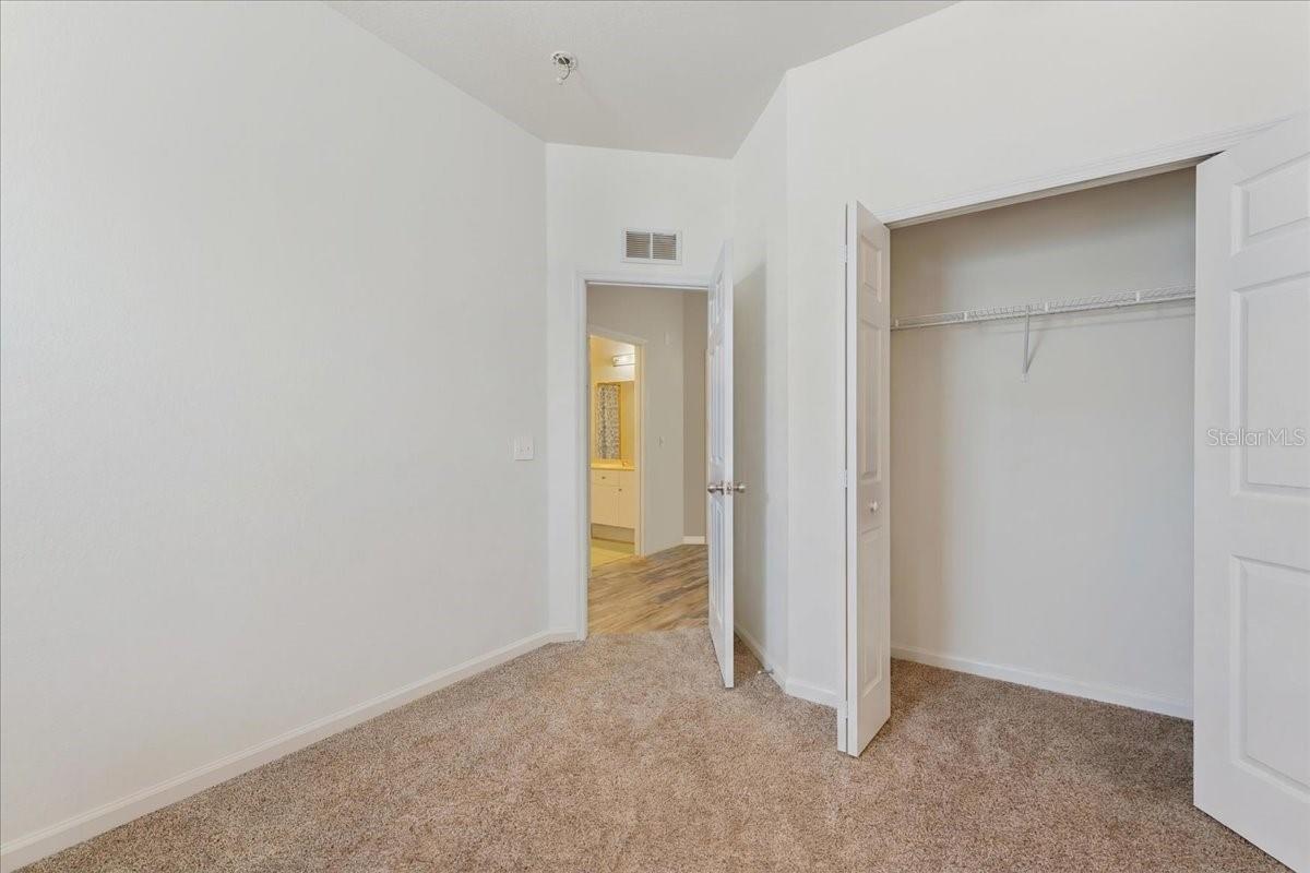 Image 27 of 40 For 18002 New Wales Place