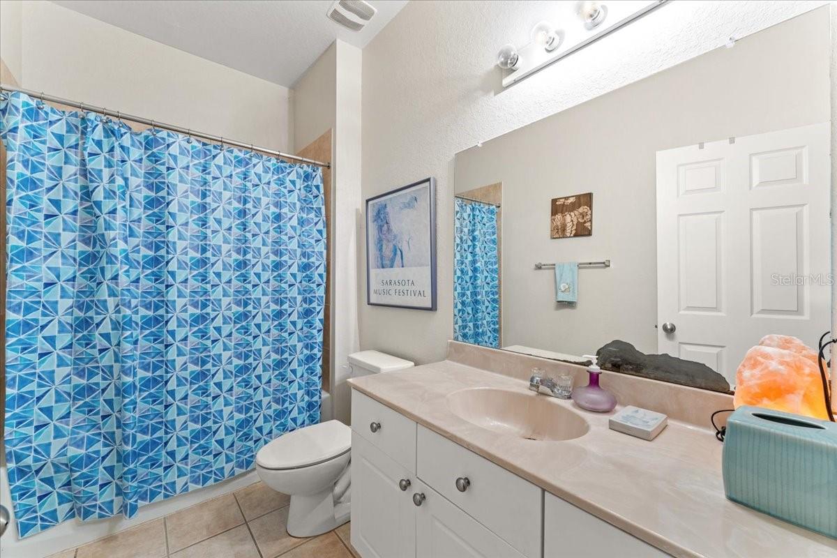 Image 29 of 40 For 18002 New Wales Place