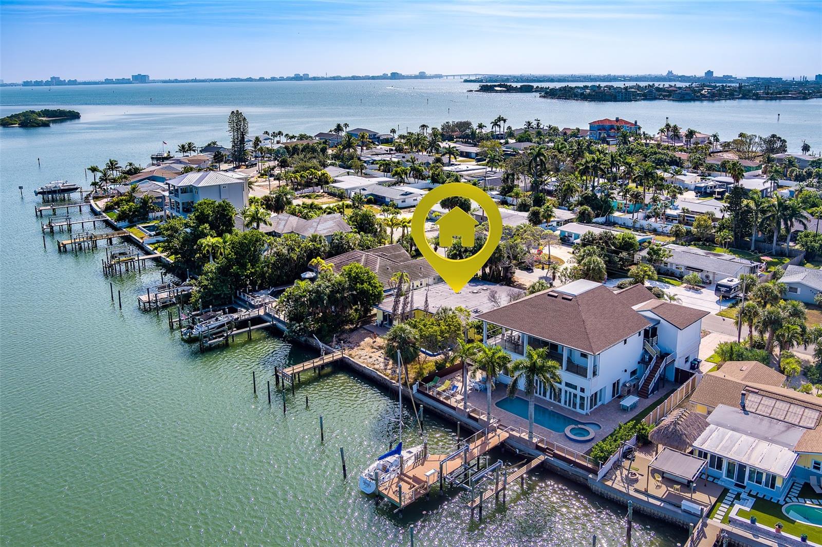 Image 3 of 38 For 6960 Shore Drive S