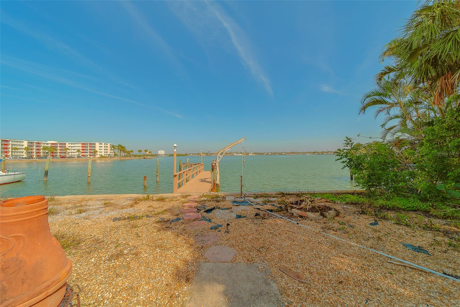 Image 30 of 38 For 6960 Shore Drive S