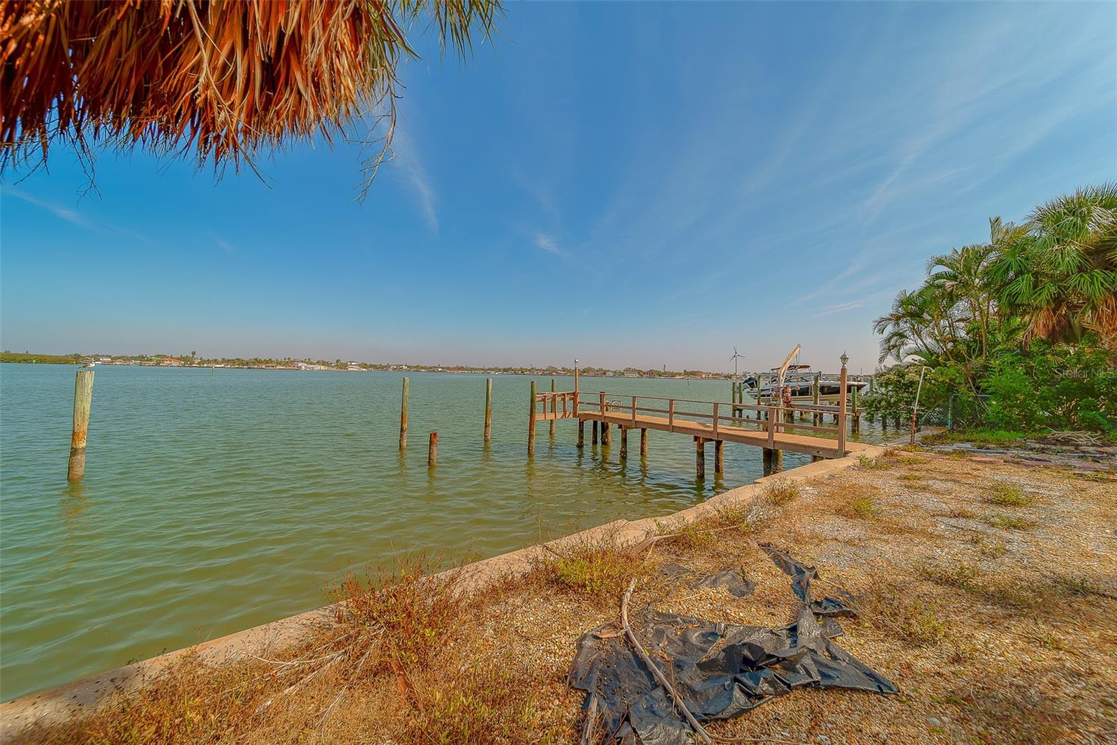 Image 31 of 38 For 6960 Shore Drive S