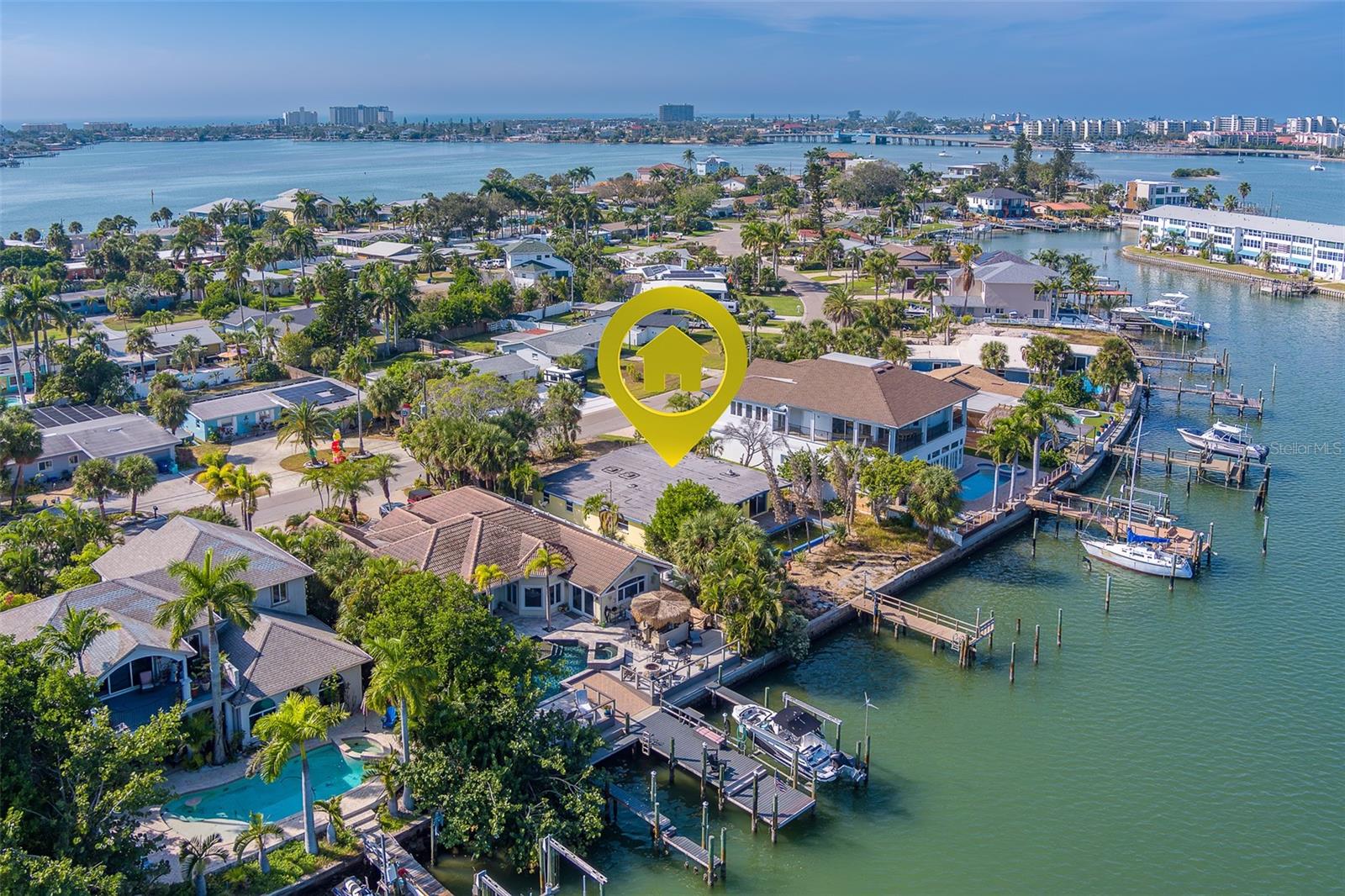 Image 34 of 38 For 6960 Shore Drive S