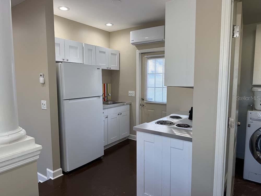 Image 28 of 30 For 4102 Howard Avenue