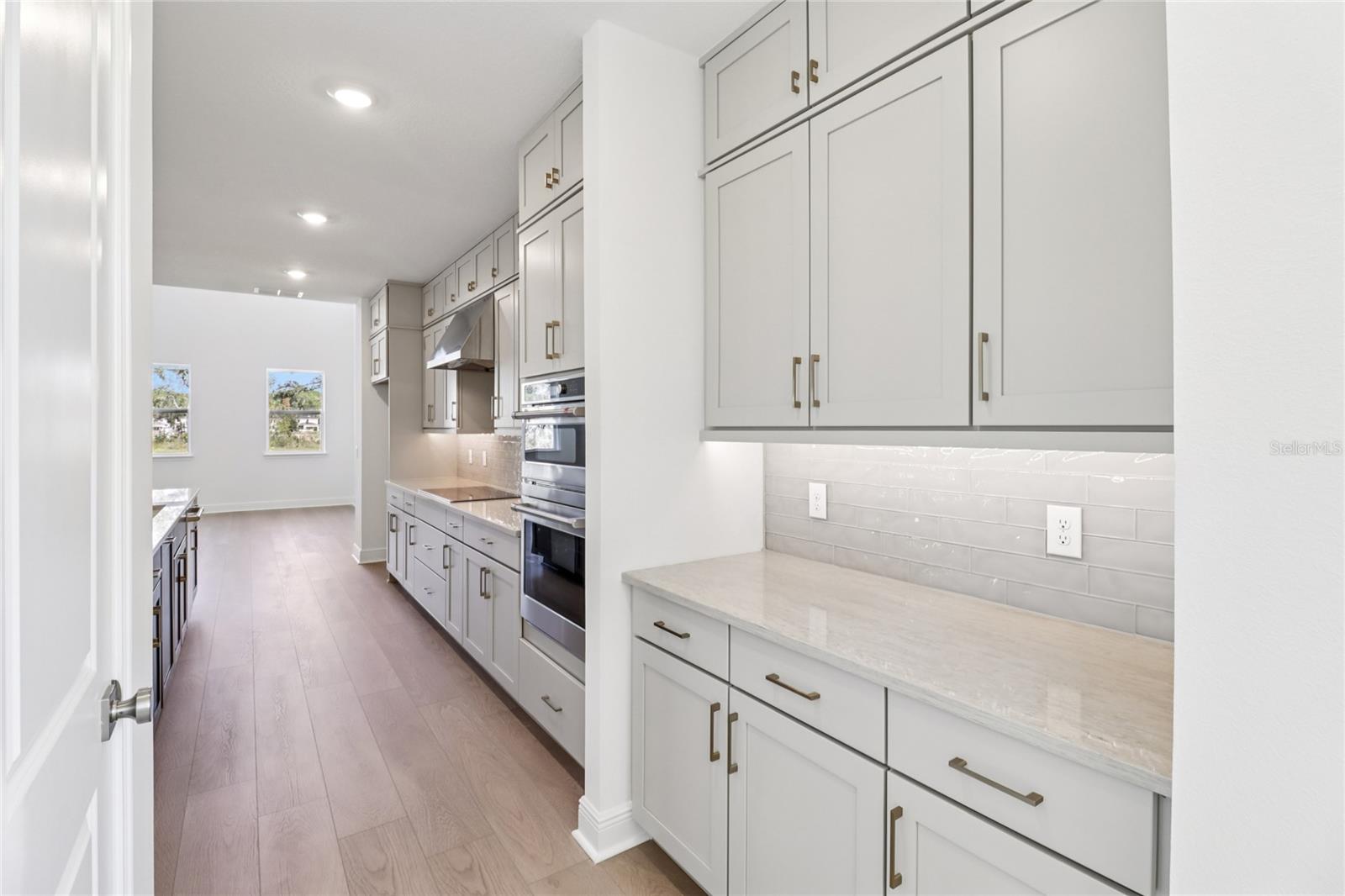 Image 16 of 57 For 17401 Honeybell Tangelo Court