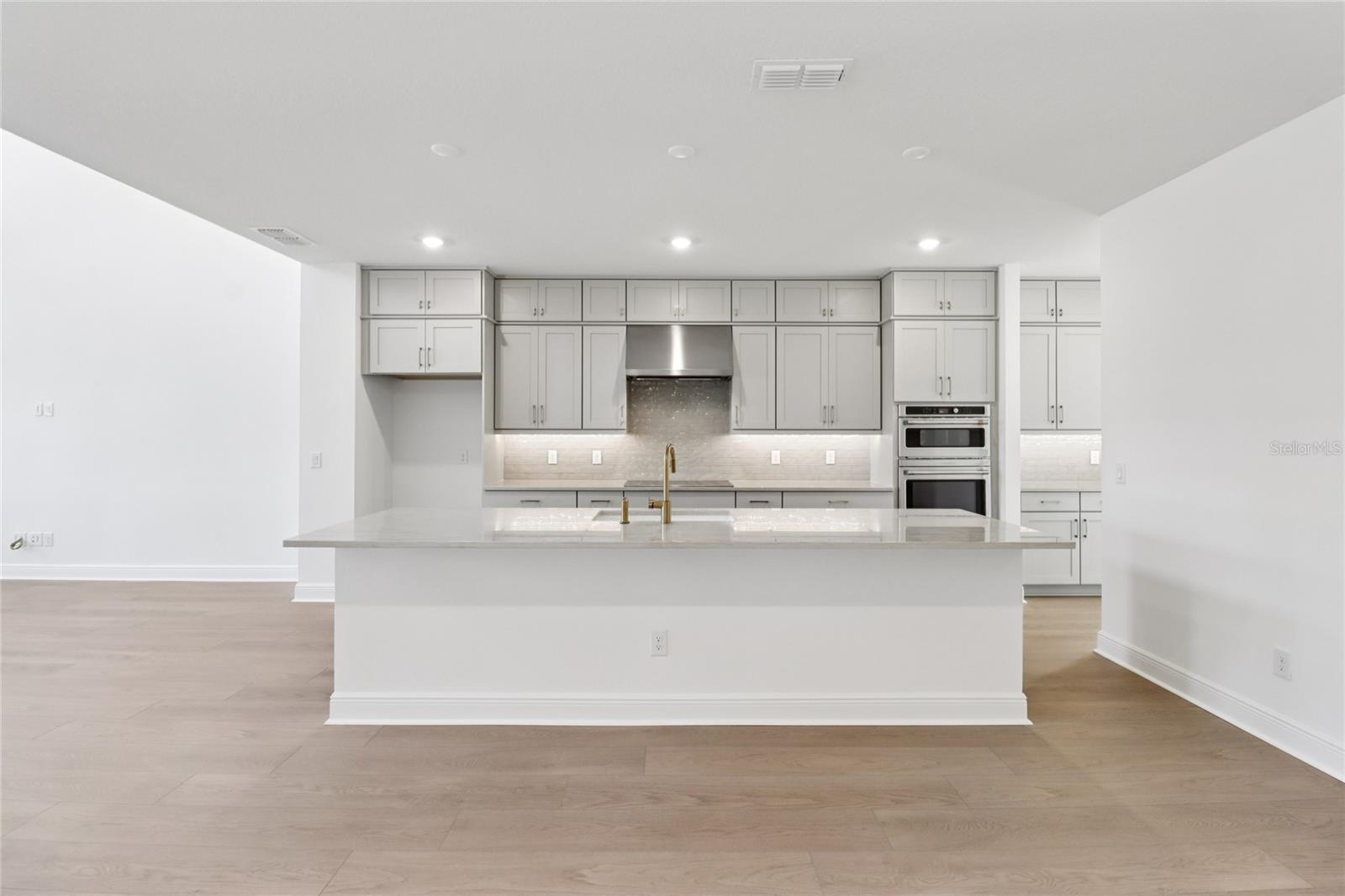 Image 19 of 57 For 17401 Honeybell Tangelo Court