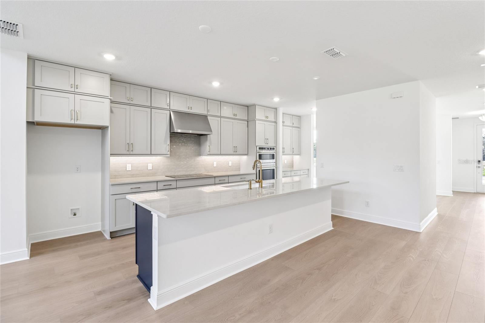 Image 20 of 57 For 17401 Honeybell Tangelo Court