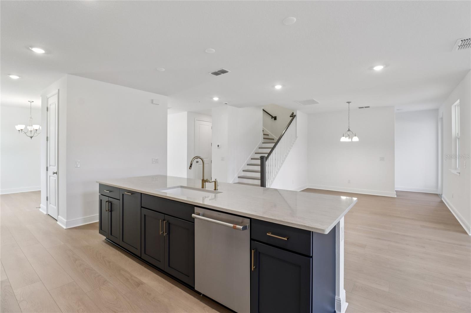 Image 21 of 57 For 17401 Honeybell Tangelo Court