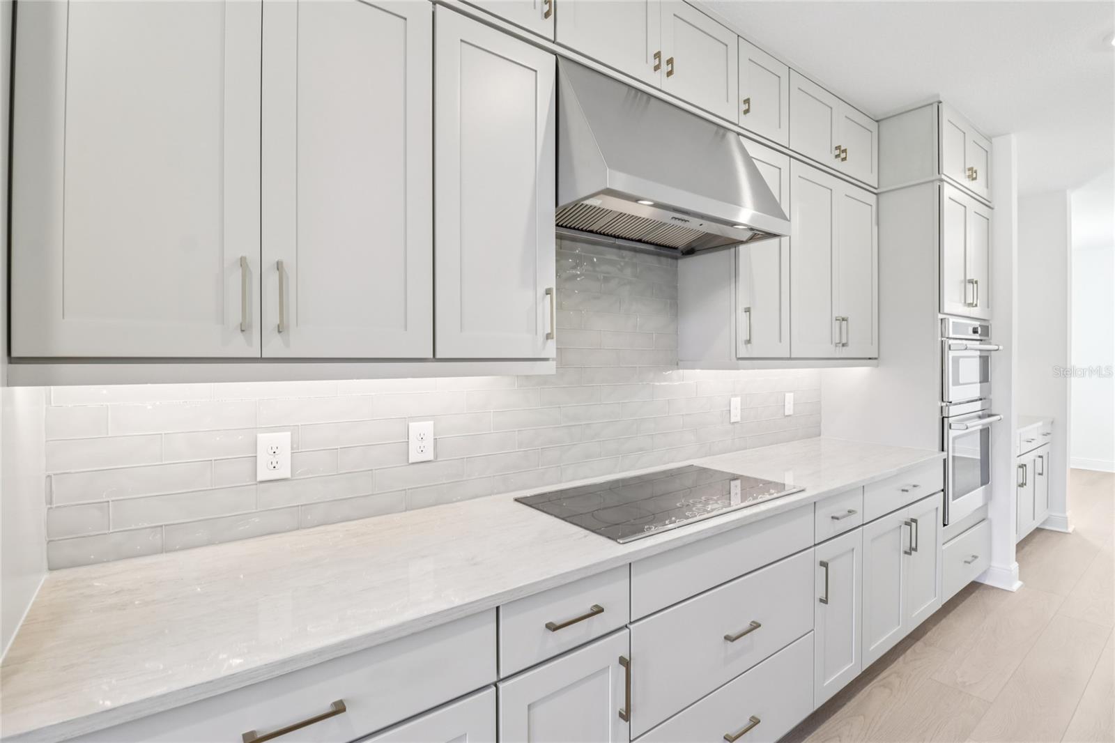 Image 22 of 57 For 17401 Honeybell Tangelo Court