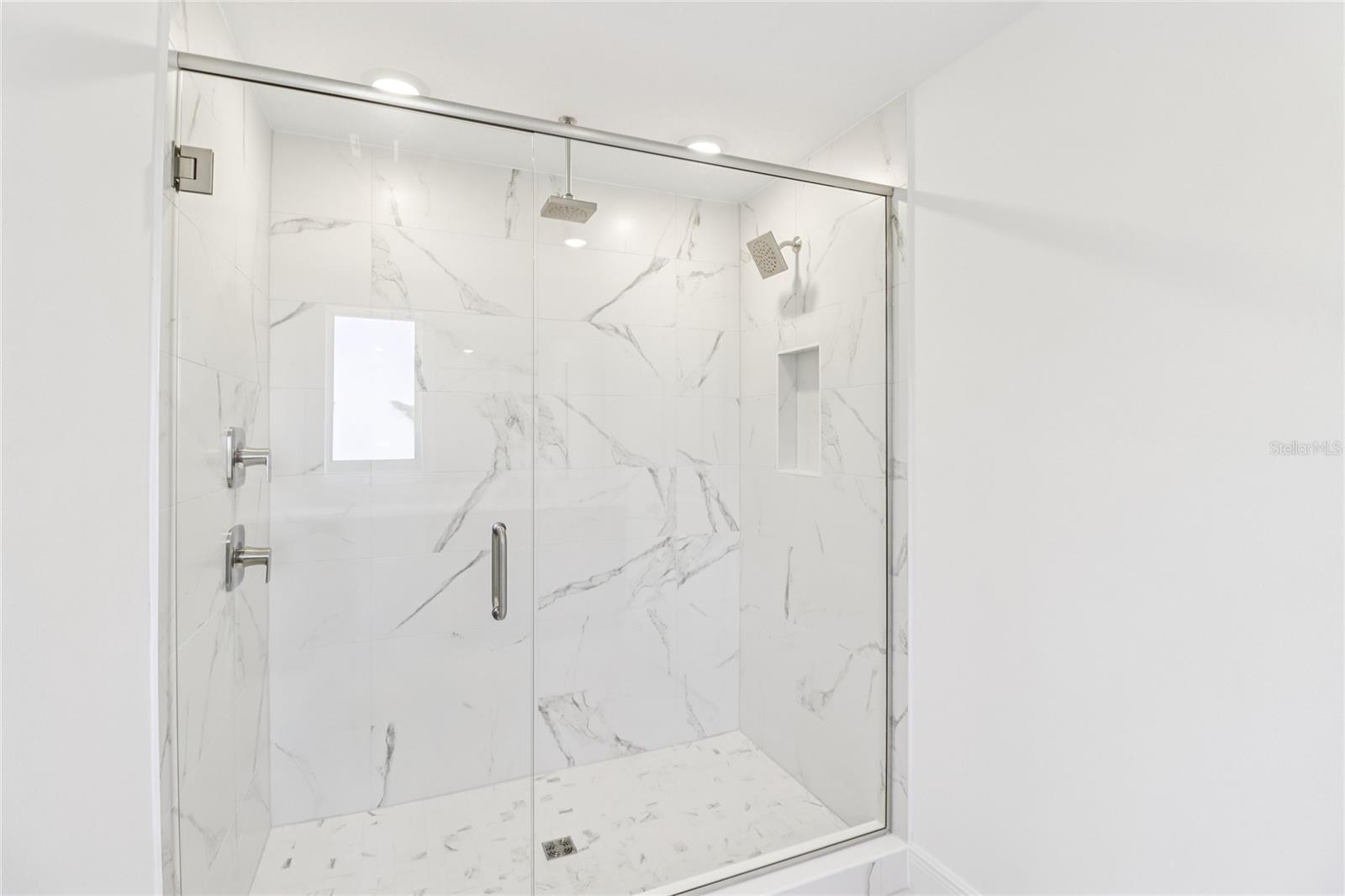 Image 36 of 57 For 17401 Honeybell Tangelo Court