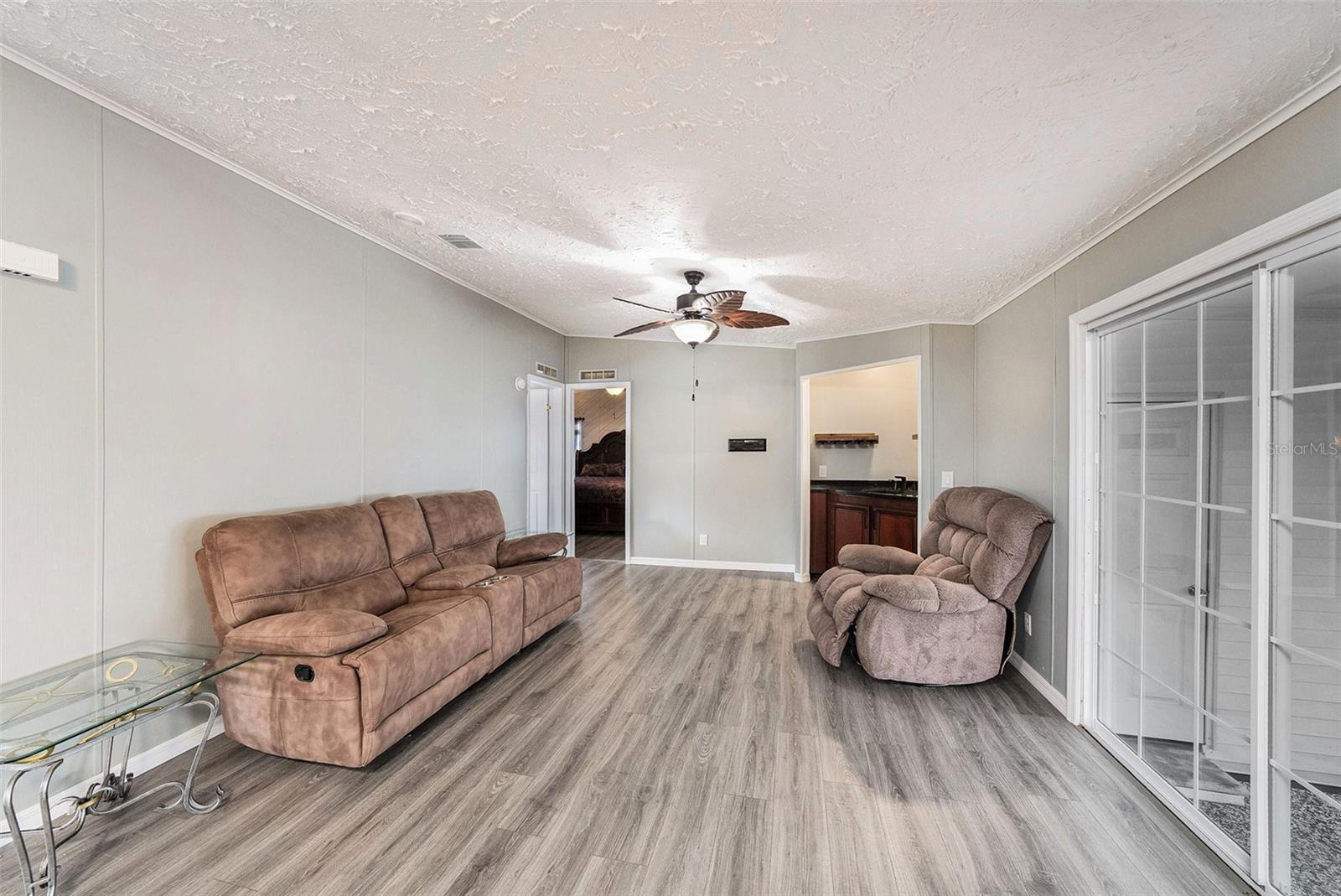 Image 10 of 31 For 37617 Amigo Drive