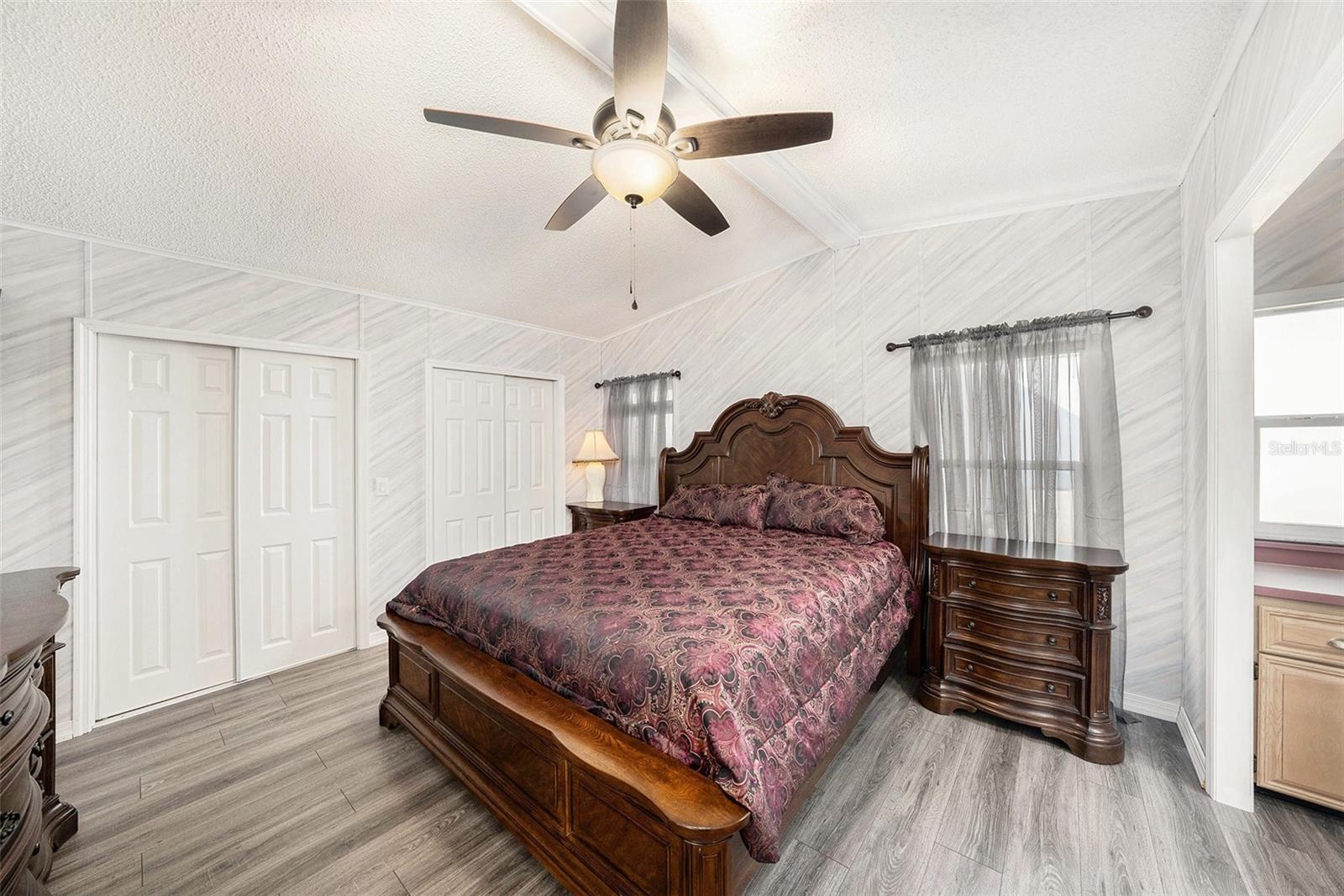 Image 19 of 31 For 37617 Amigo Drive