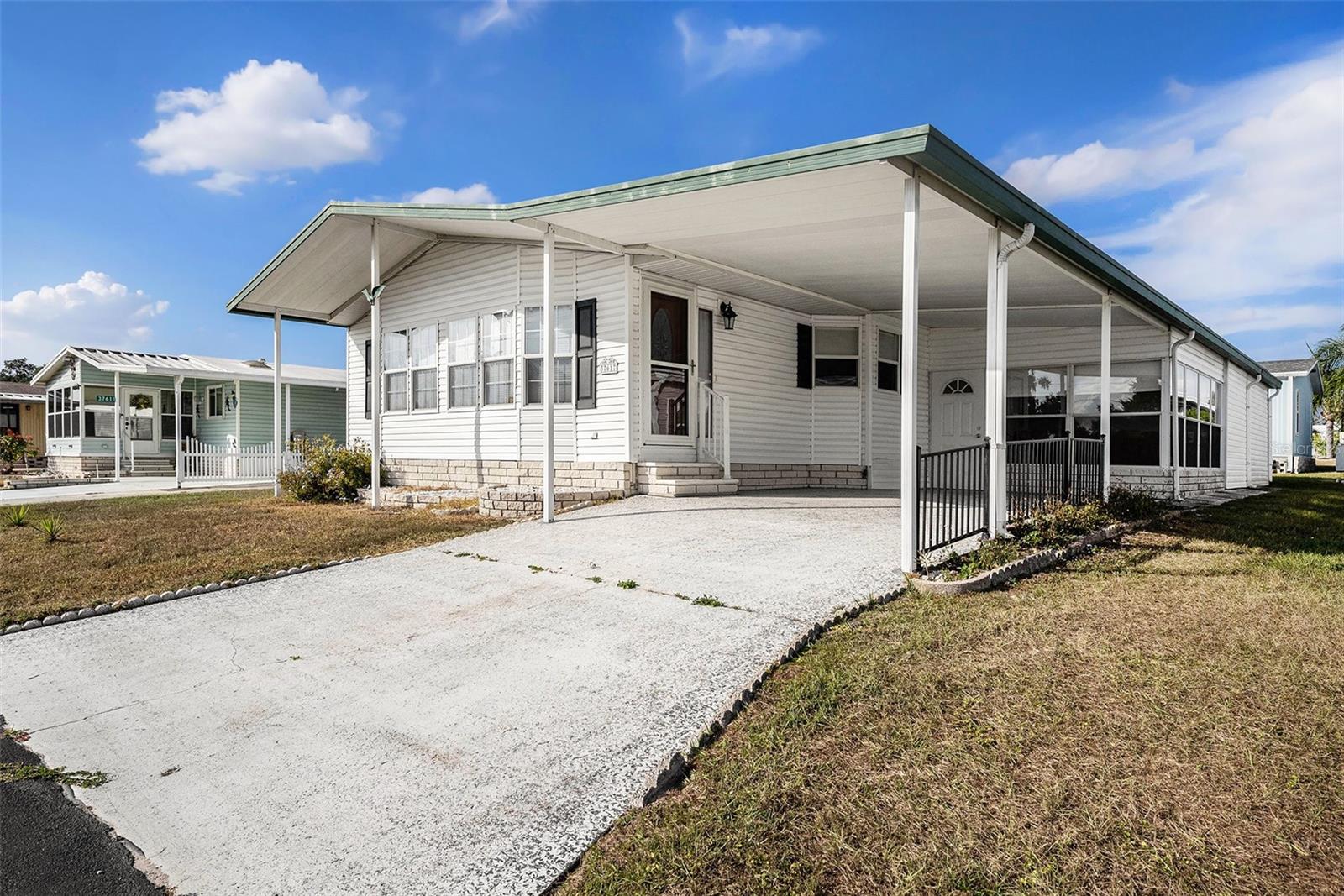 Image 3 of 31 For 37617 Amigo Drive