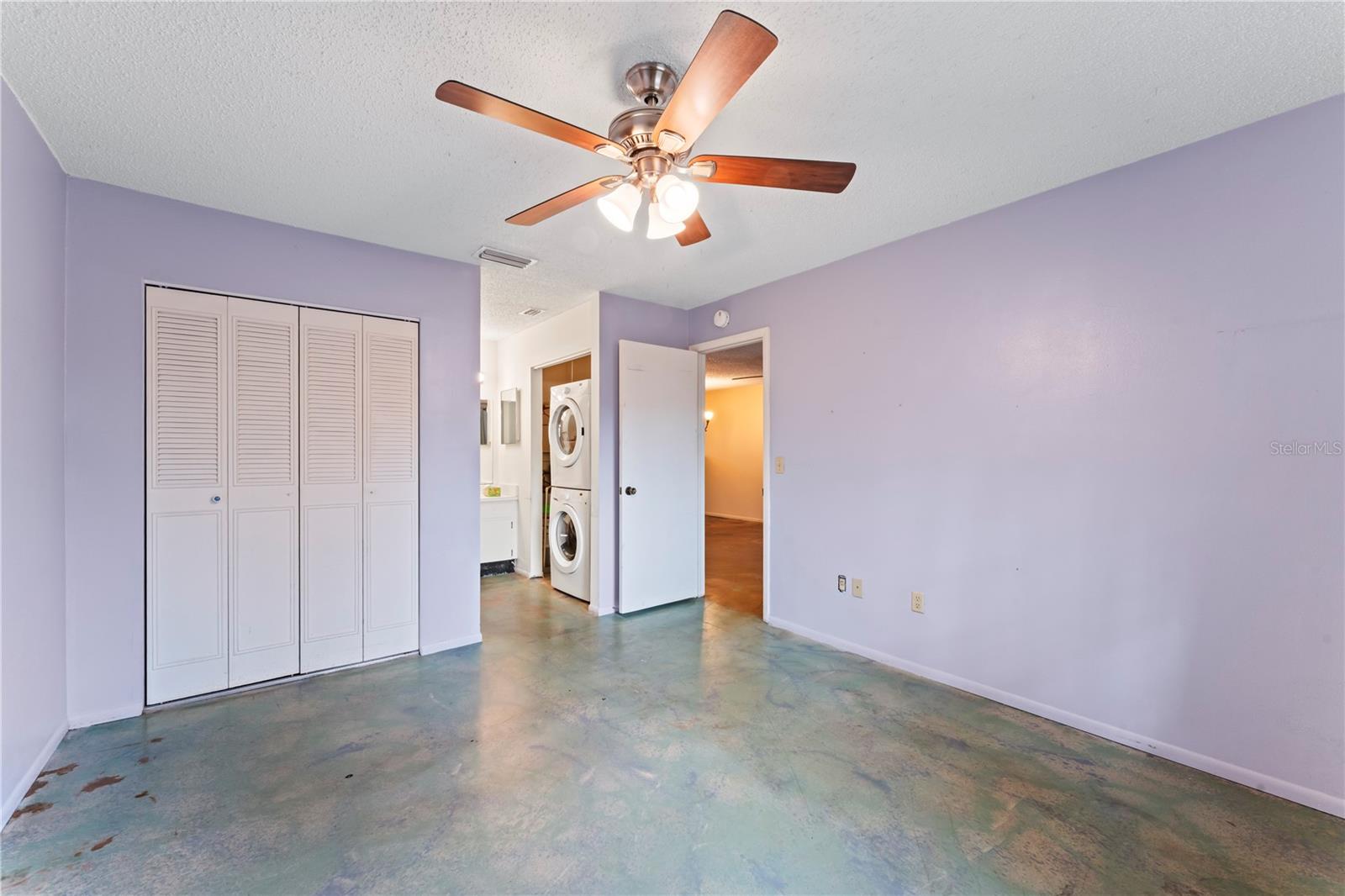 Image 18 of 30 For 7200 Ulmerton Road C3