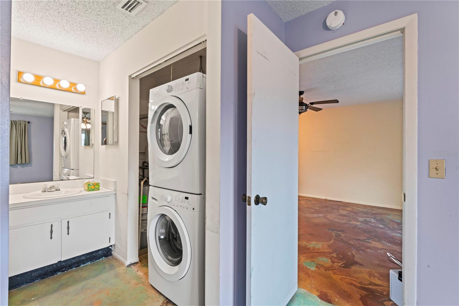 Image 19 of 30 For 7200 Ulmerton Road C3