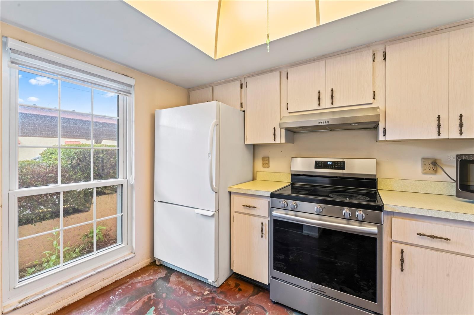 Image 8 of 30 For 7200 Ulmerton Road C3