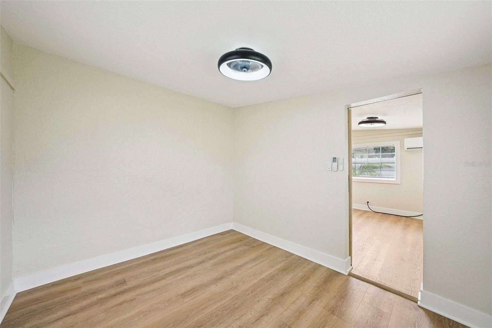 Image 18 of 37 For 5502 40th Street N