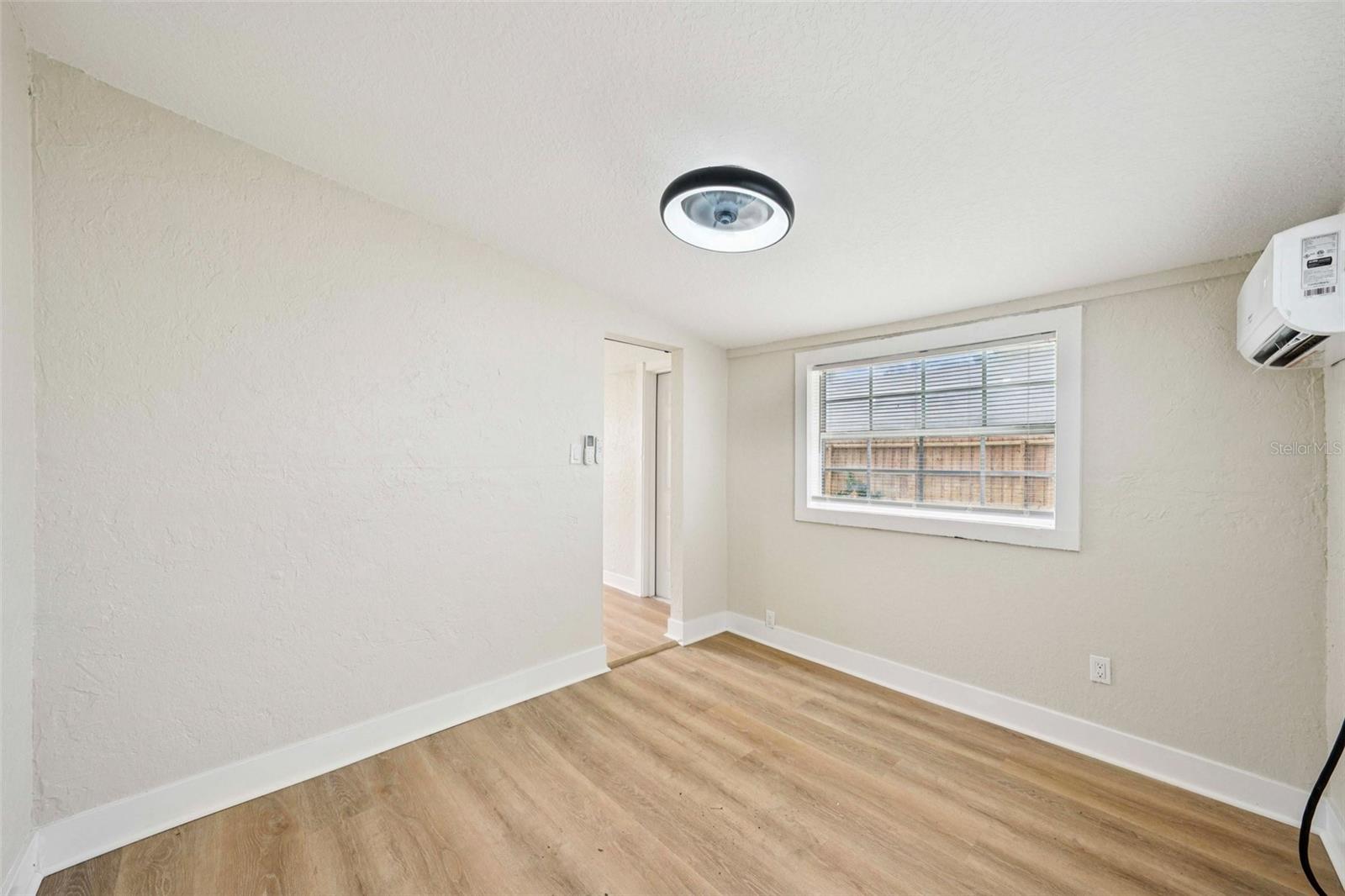 Image 19 of 37 For 5502 40th Street N