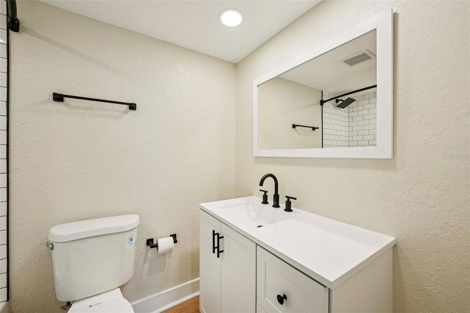 Image 27 of 37 For 5502 40th Street N