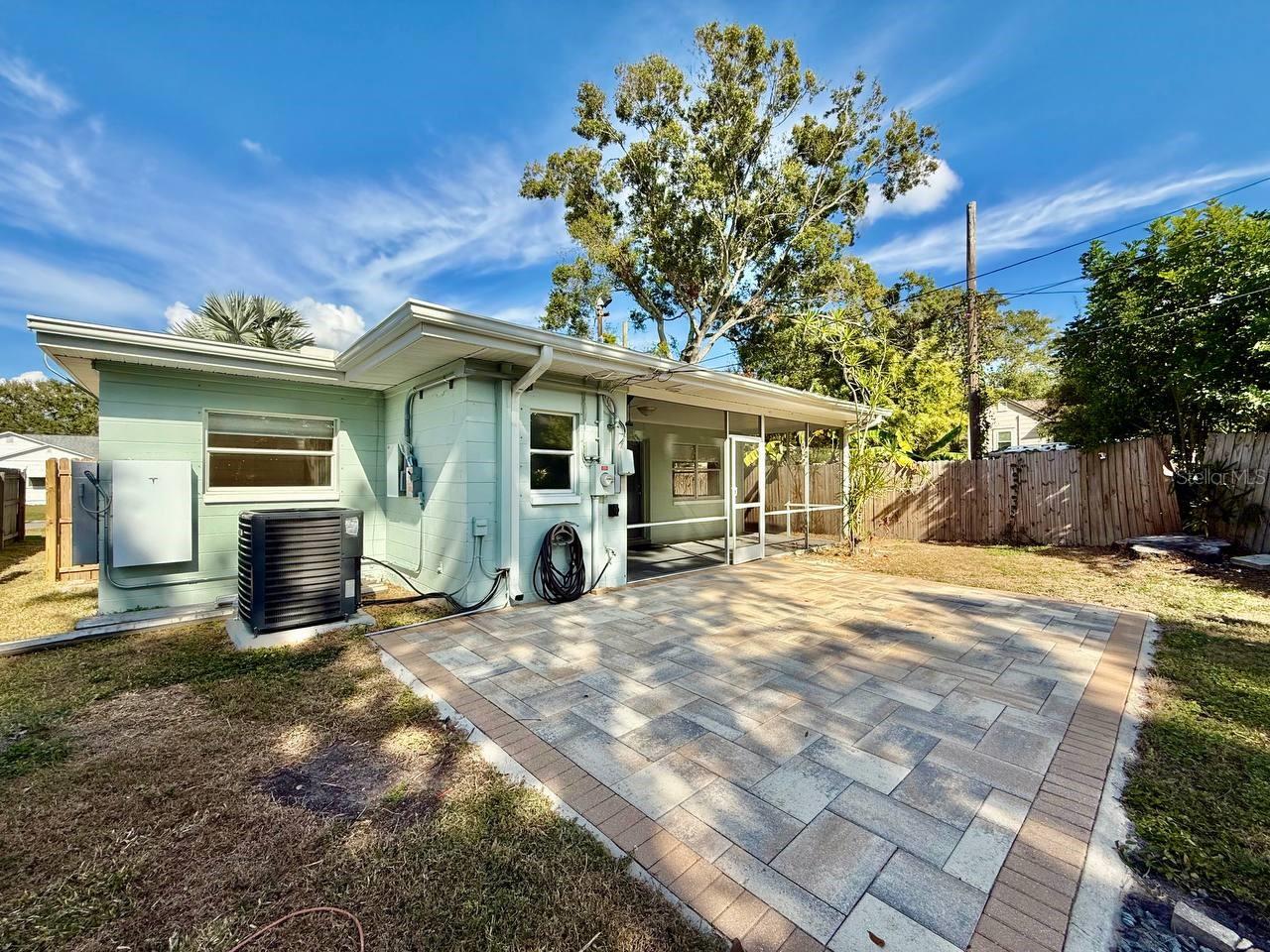 Image 36 of 40 For 2918 10th Avenue N