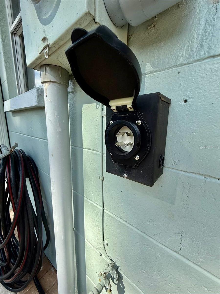 Image 39 of 40 For 2918 10th Avenue N