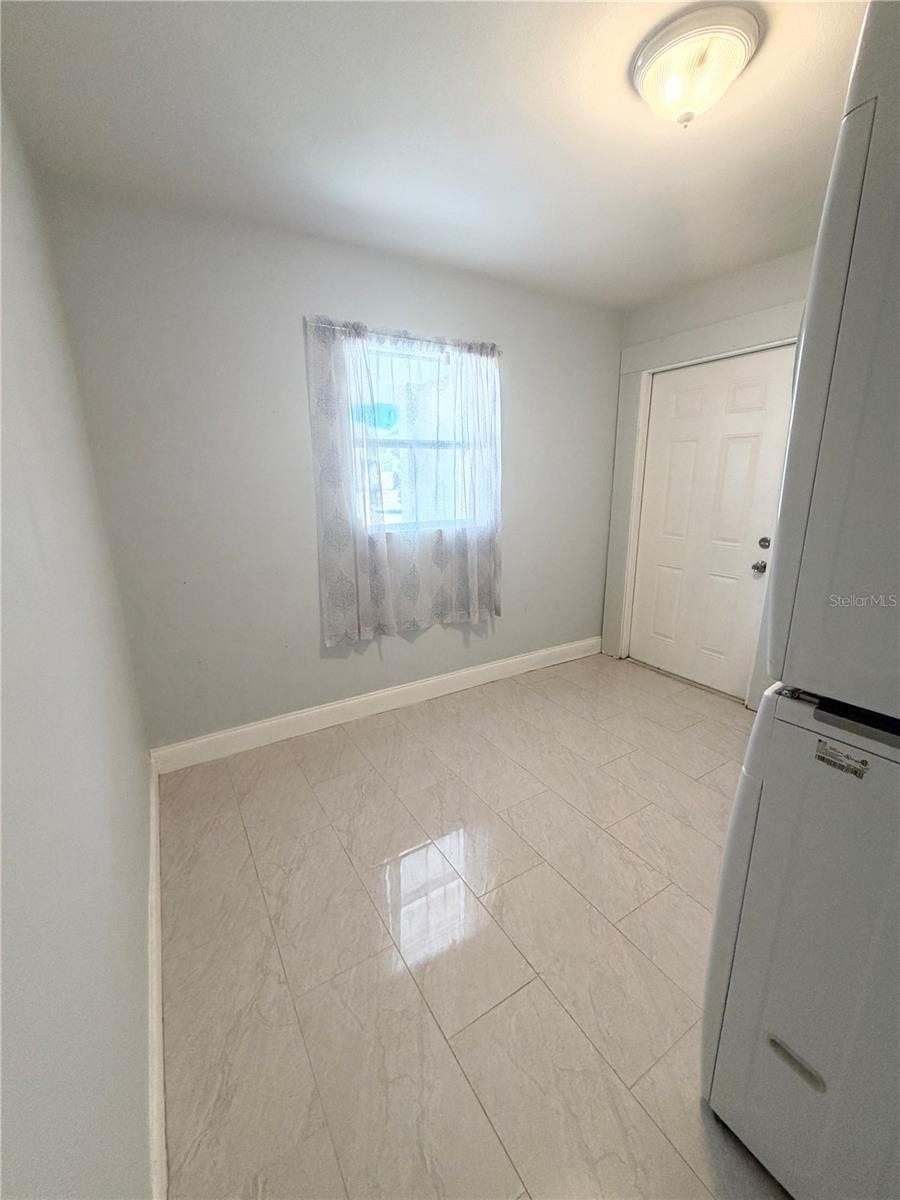 Image 11 of 25 For 3448 19th Street N