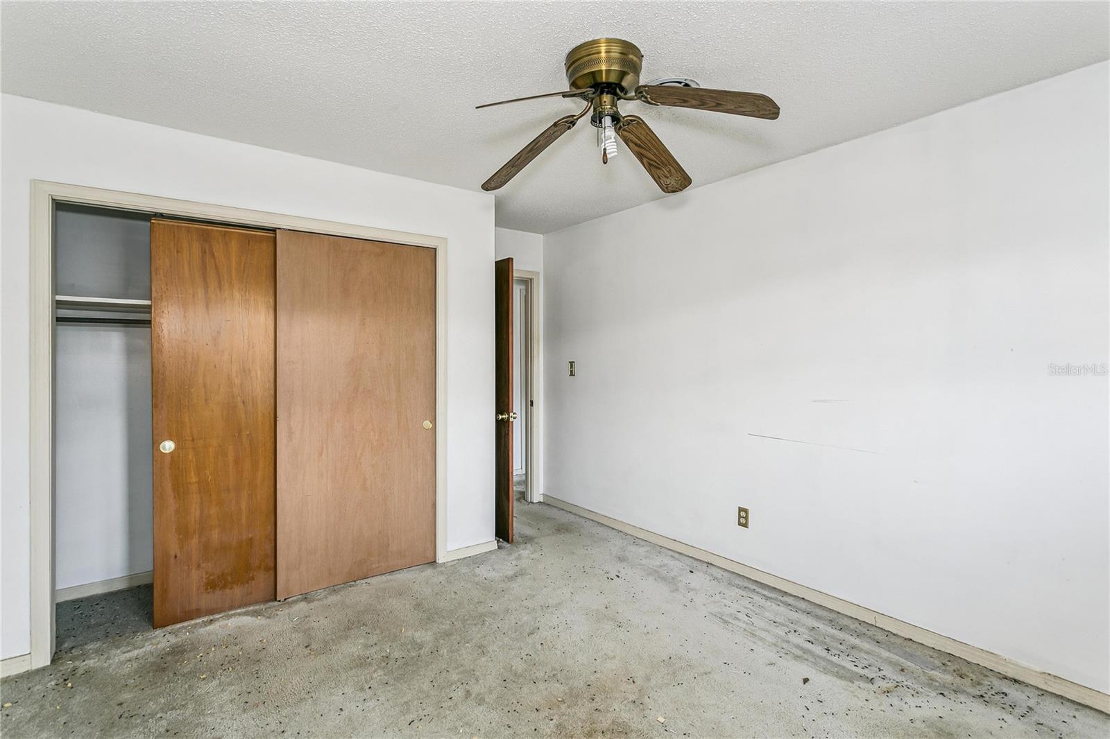 Image 15 of 25 For 5920 Leesway Boulevard