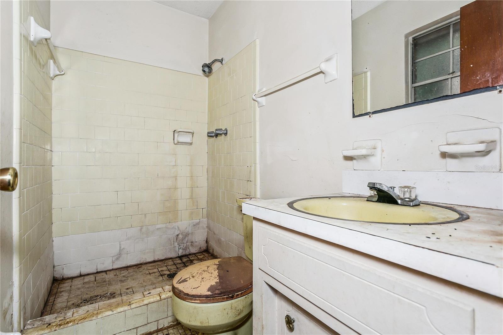 Image 18 of 25 For 5920 Leesway Boulevard