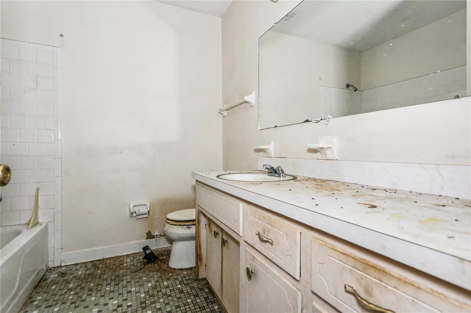 Image 19 of 25 For 5920 Leesway Boulevard