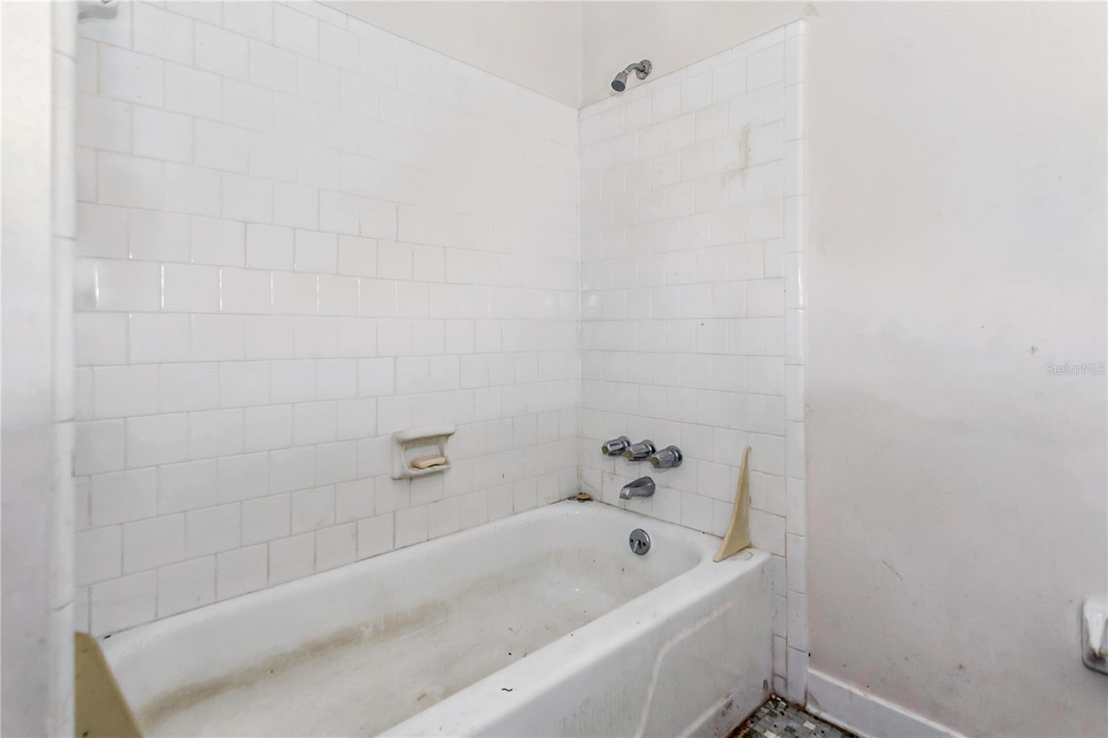 Image 20 of 25 For 5920 Leesway Boulevard