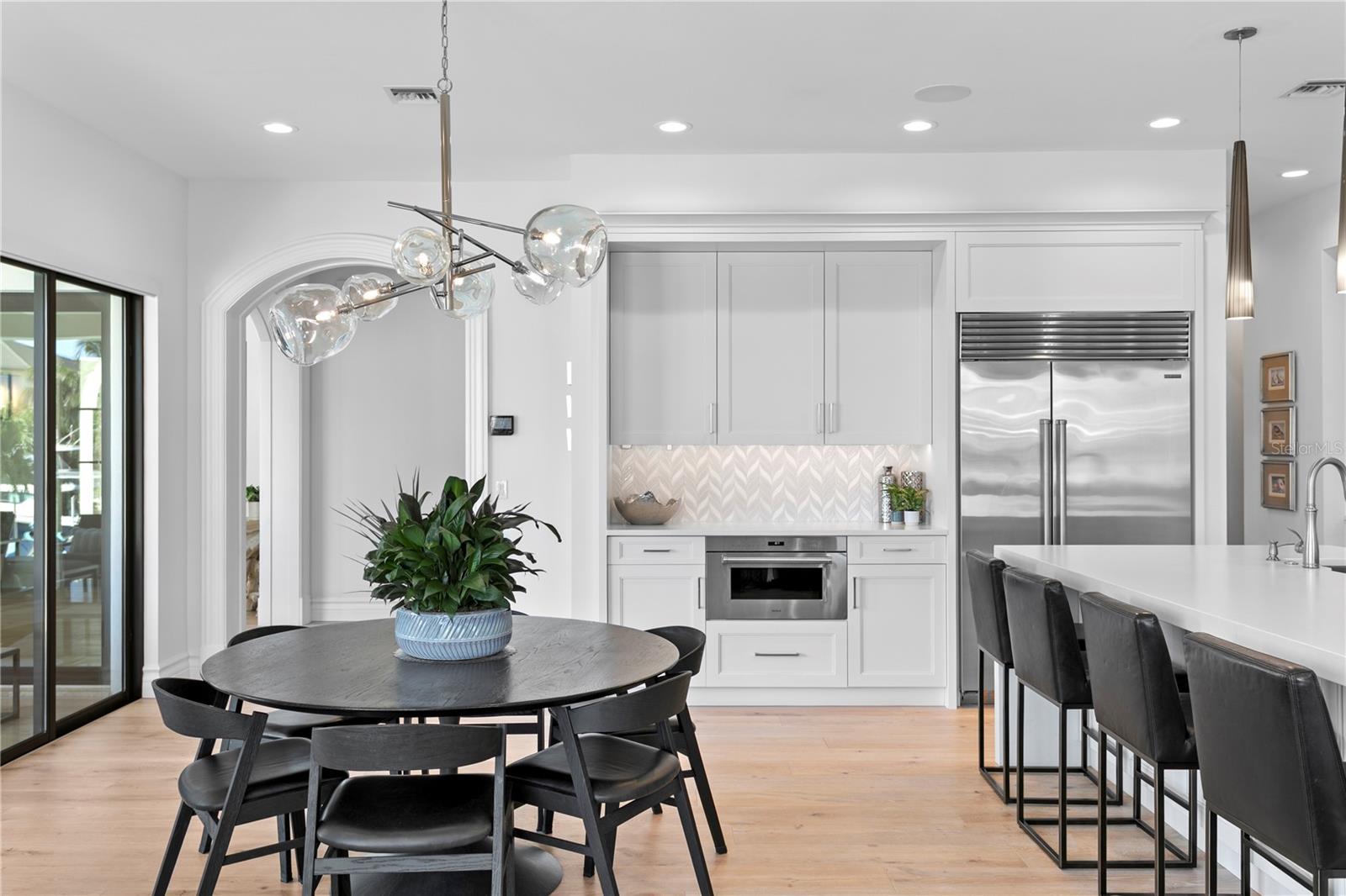 Image 22 of 79 For 1934 Hawaii Avenue Ne