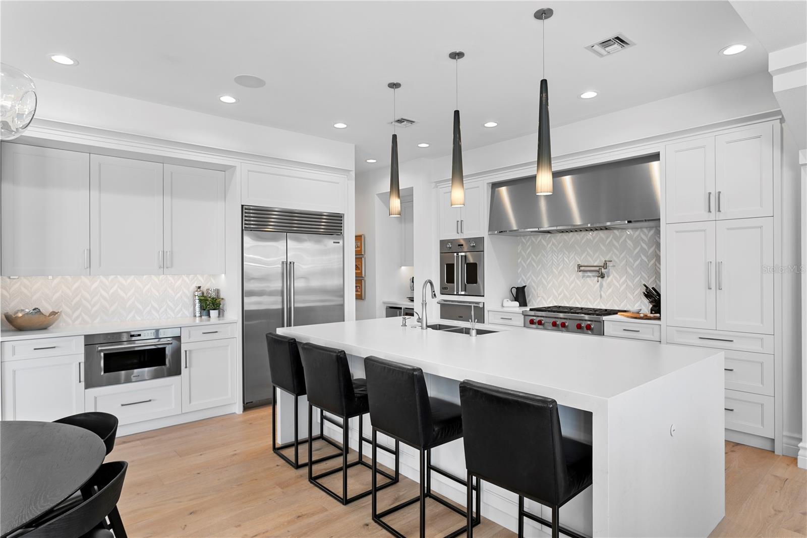 Image 23 of 79 For 1934 Hawaii Avenue Ne