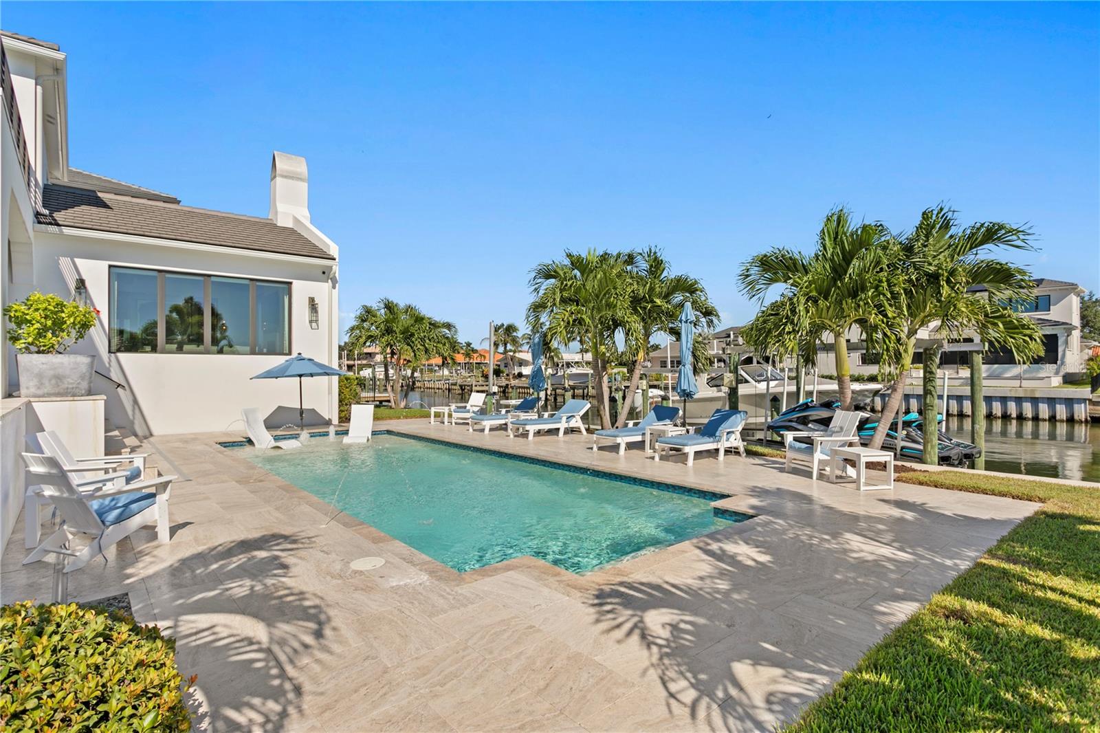 Image 35 of 79 For 1934 Hawaii Avenue Ne