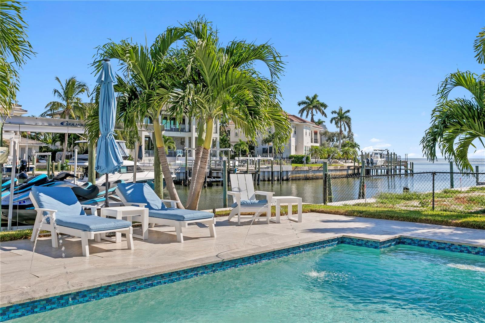 Image 39 of 79 For 1934 Hawaii Avenue Ne