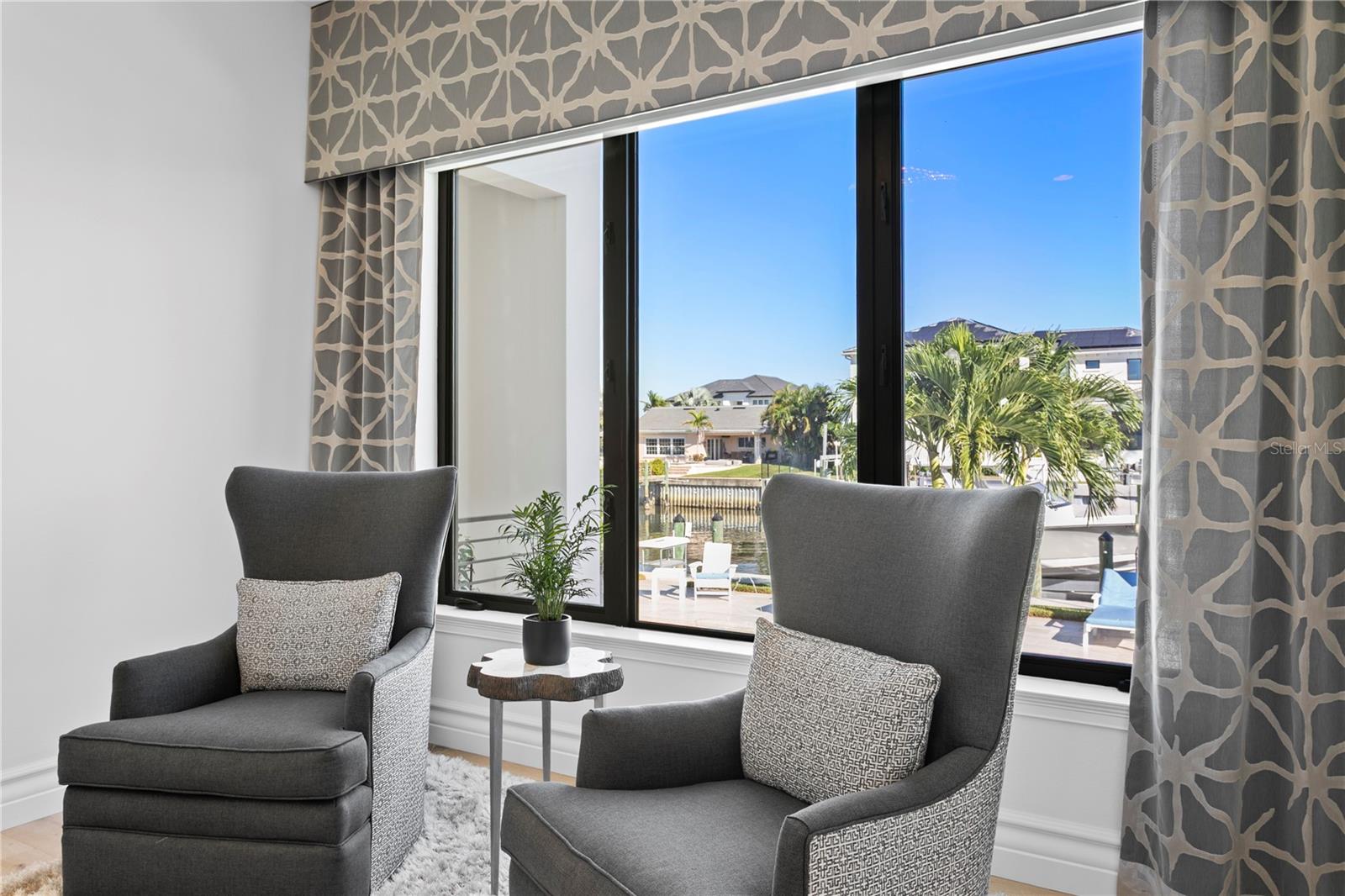 Image 43 of 79 For 1934 Hawaii Avenue Ne