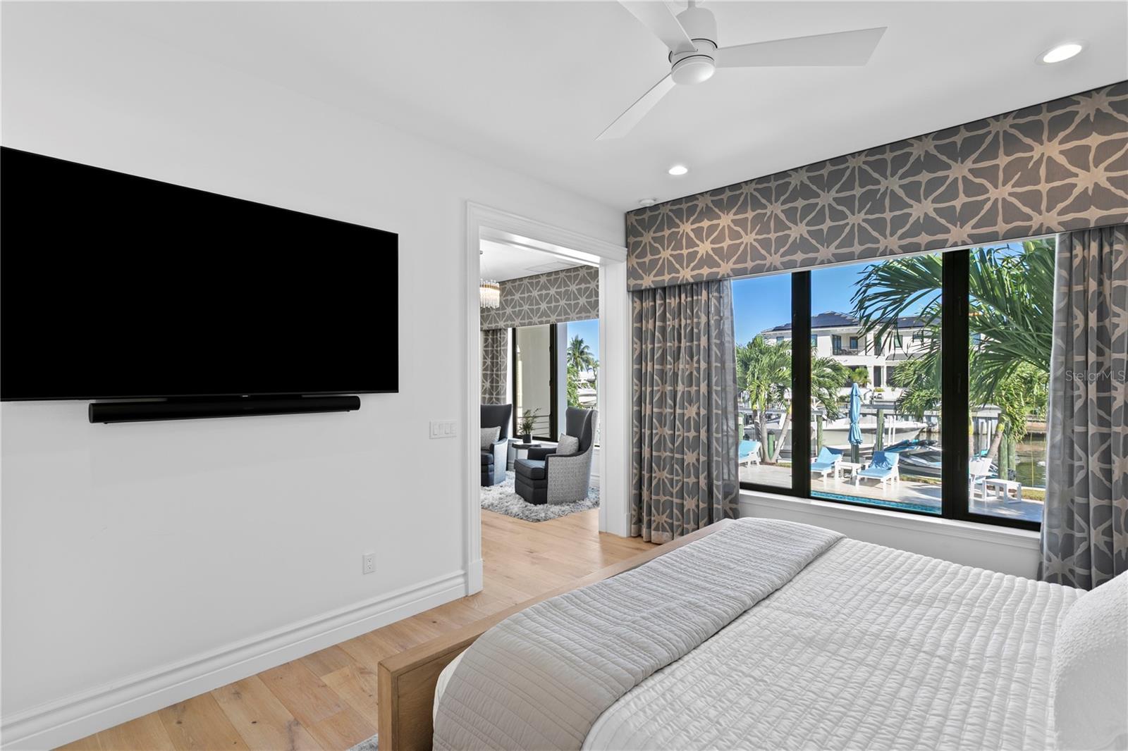 Image 47 of 79 For 1934 Hawaii Avenue Ne