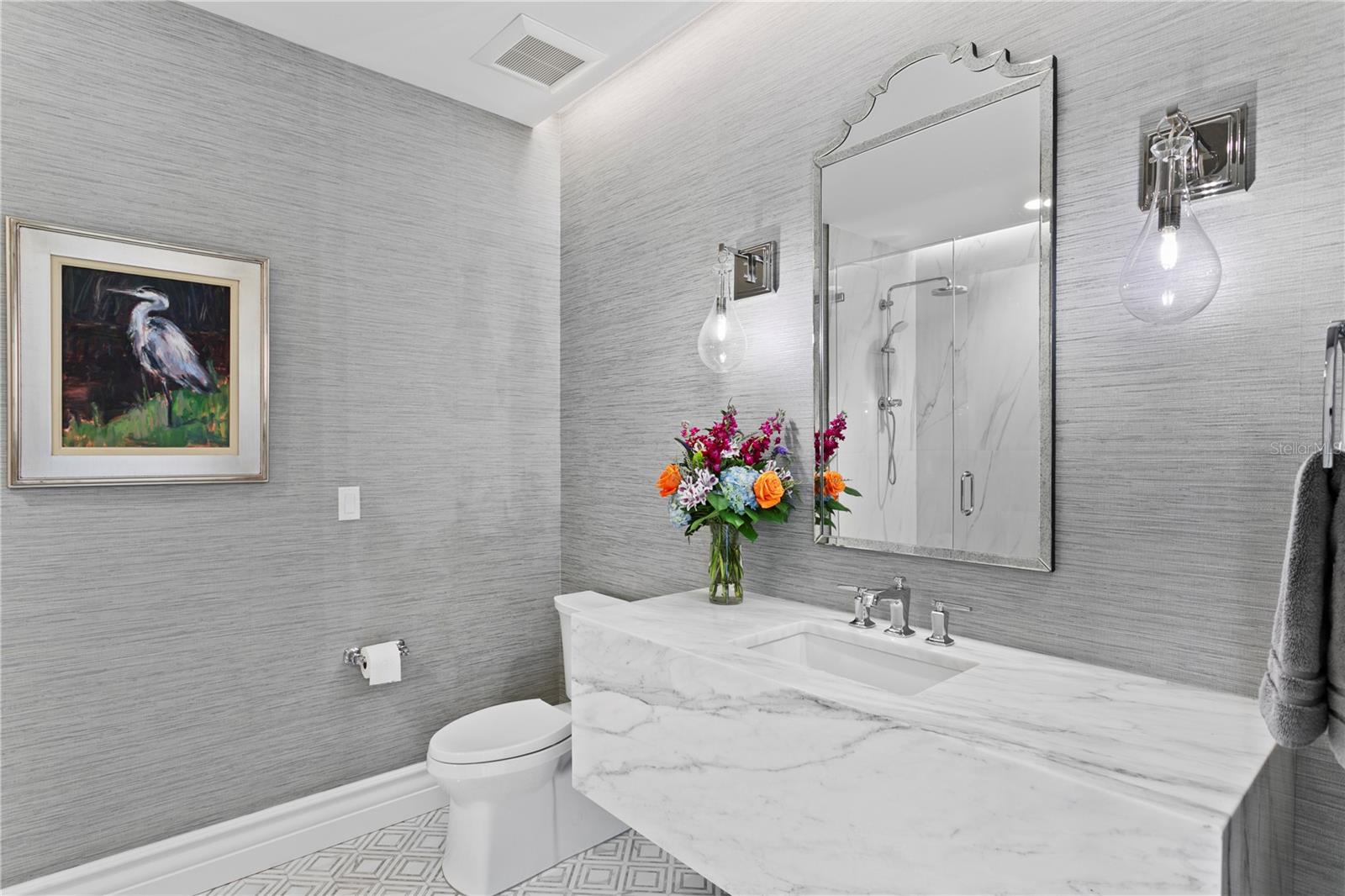 Image 56 of 79 For 1934 Hawaii Avenue Ne