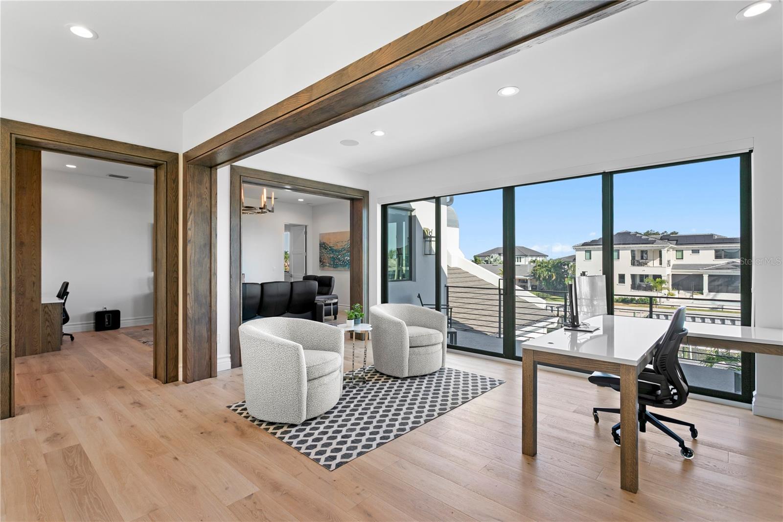 Image 58 of 79 For 1934 Hawaii Avenue Ne