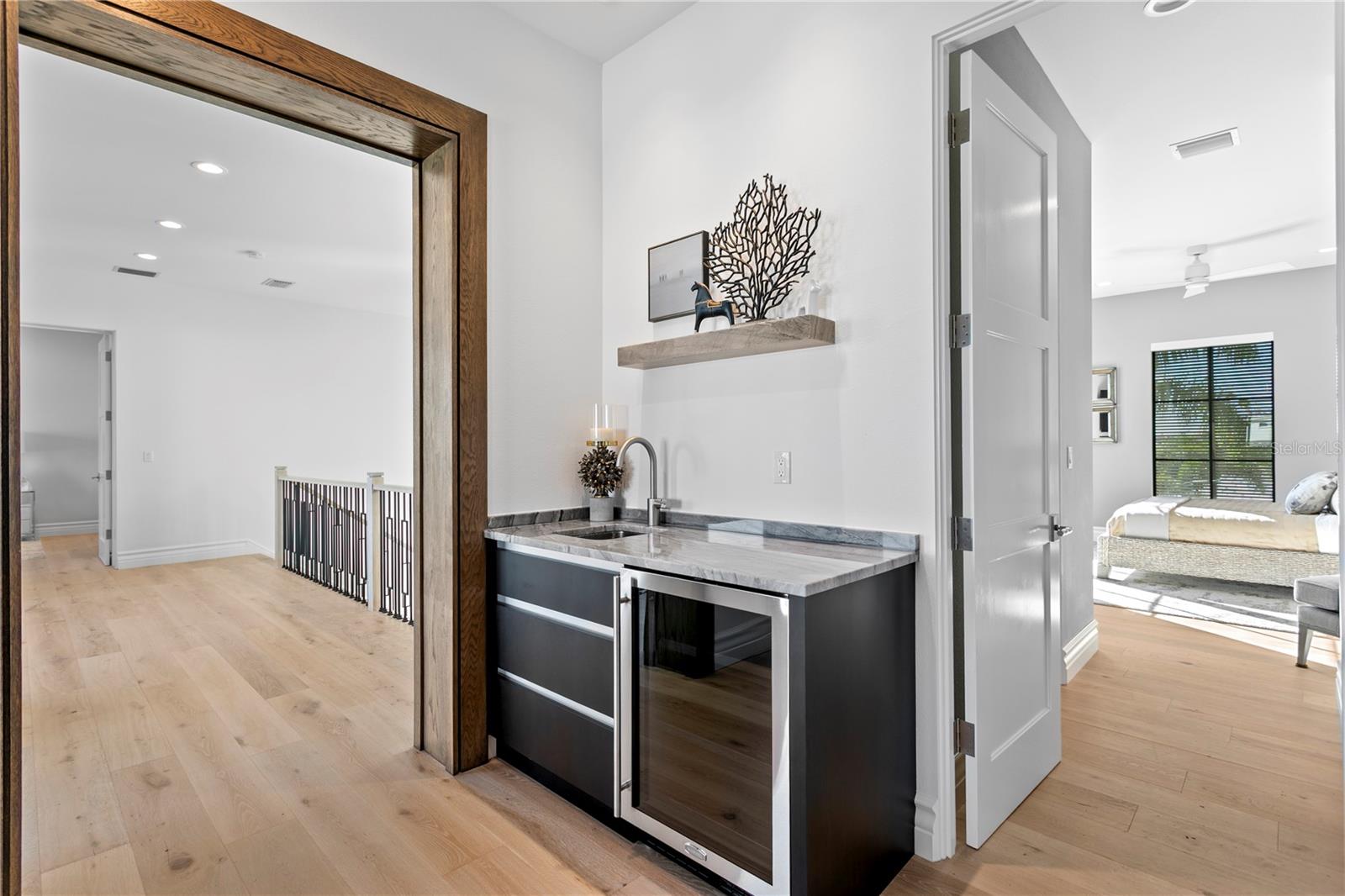 Image 64 of 79 For 1934 Hawaii Avenue Ne