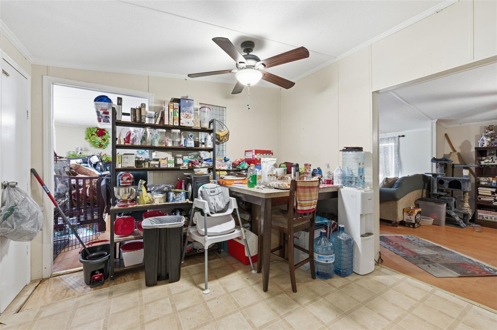 Image 7 of 47 For 13050 Sun Road