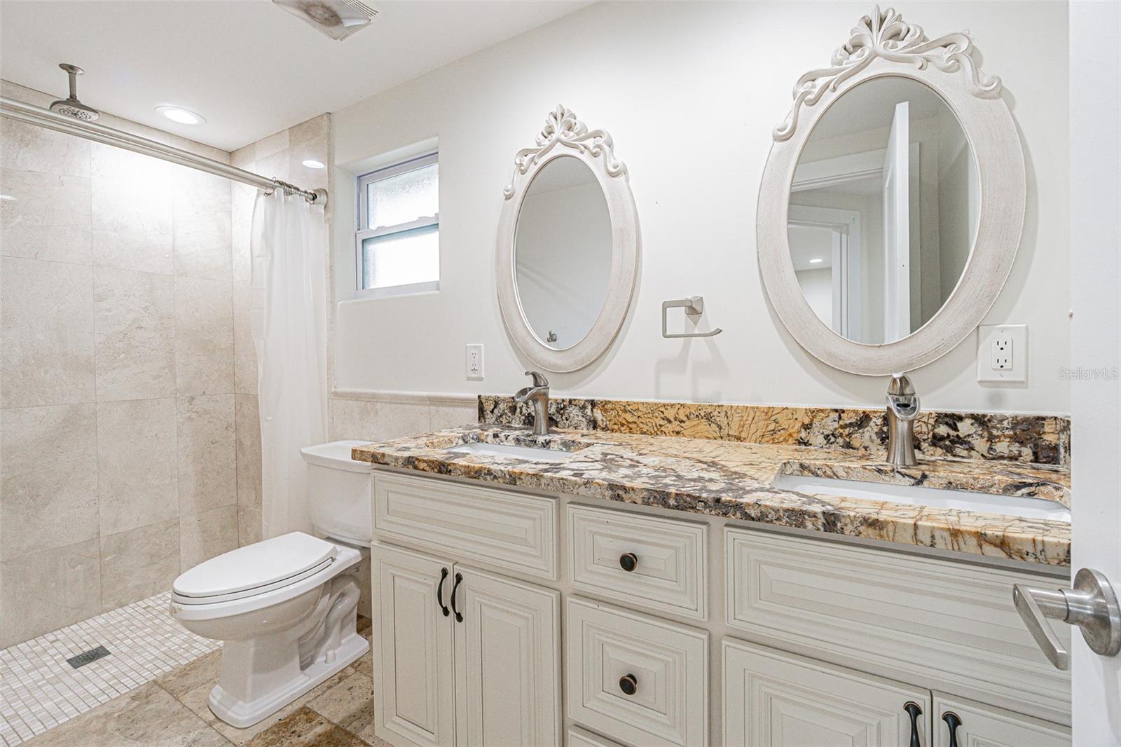 Image 24 of 34 For 3607 Hanna Avenue