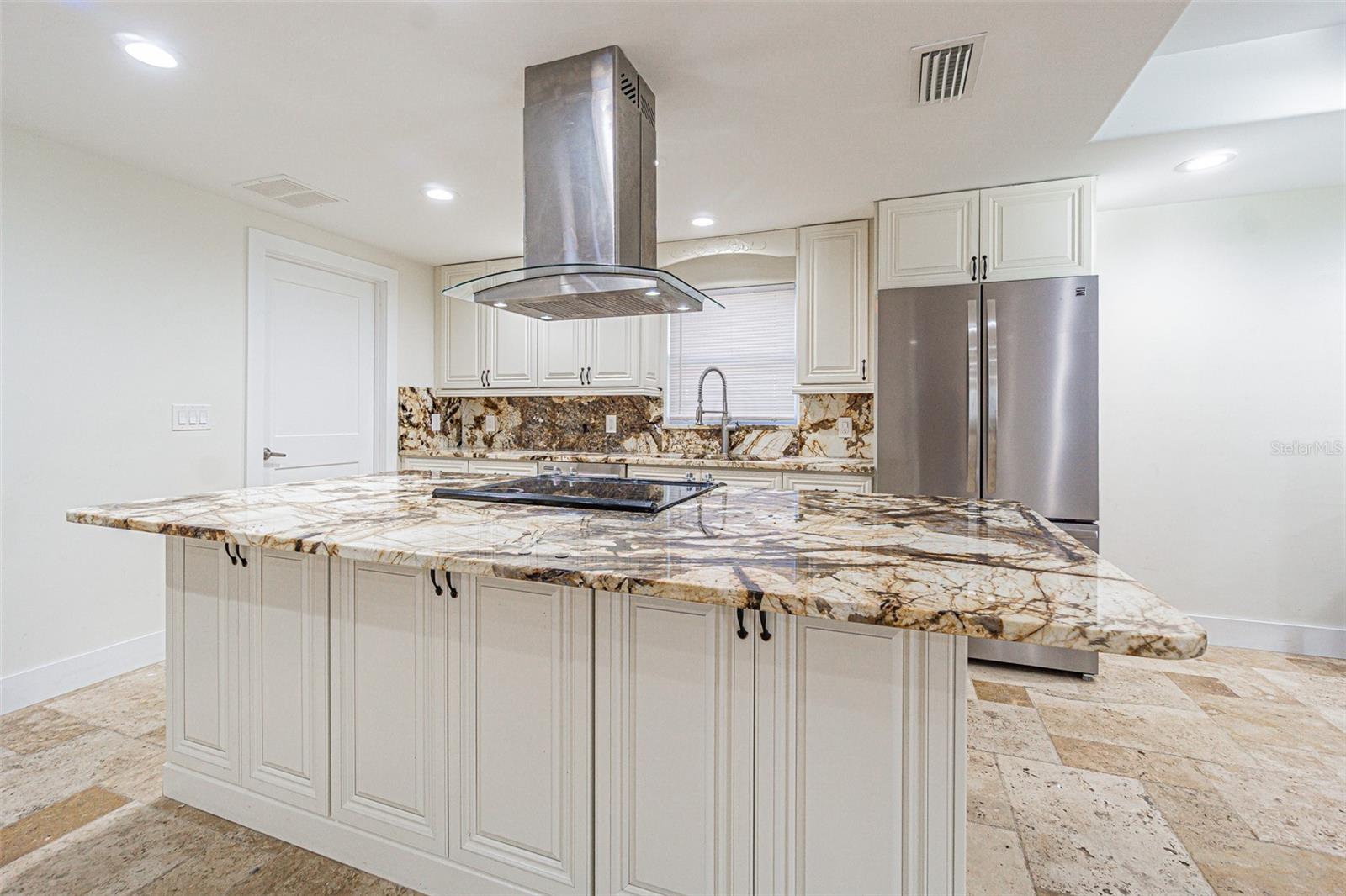 Image 5 of 34 For 3607 Hanna Avenue