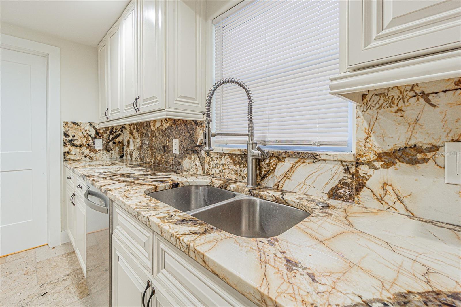 Image 8 of 34 For 3607 Hanna Avenue