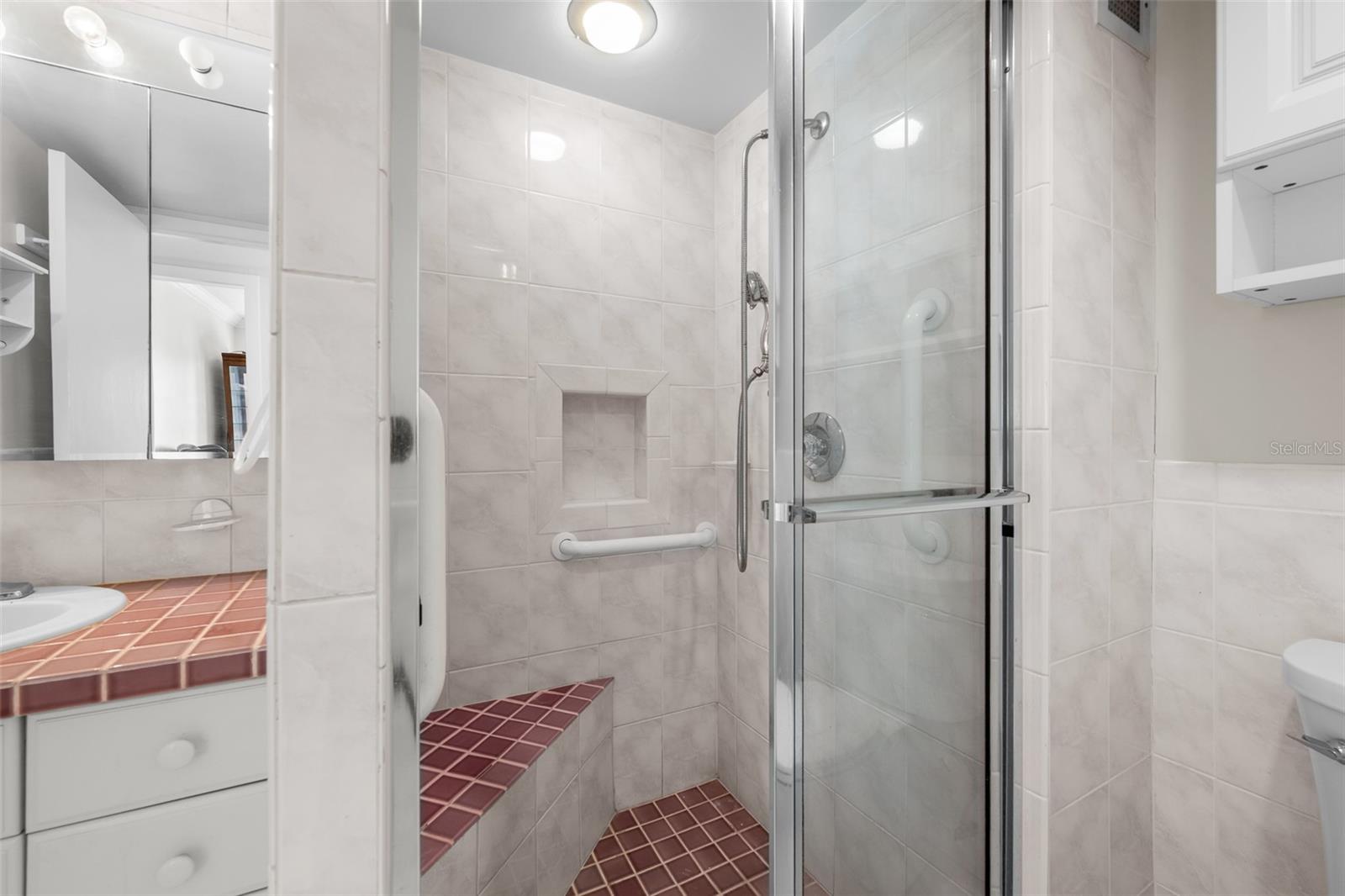 Image 35 of 88 For 2401 Bayshore Boulevard 310