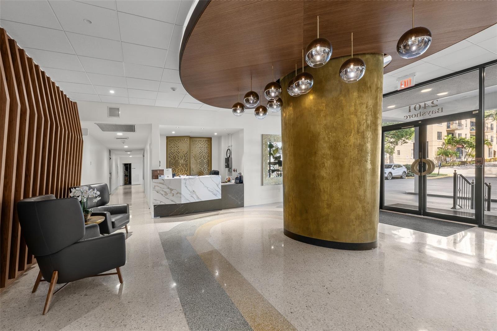 Image 49 of 88 For 2401 Bayshore Boulevard 310