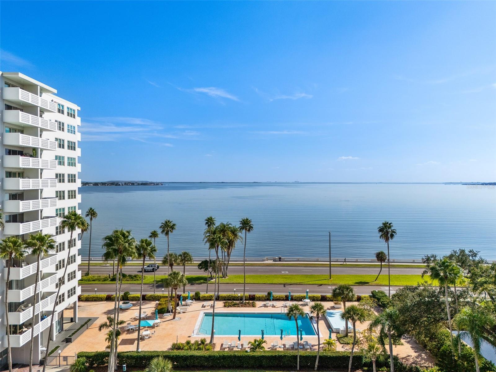 Image 66 of 88 For 2401 Bayshore Boulevard 310