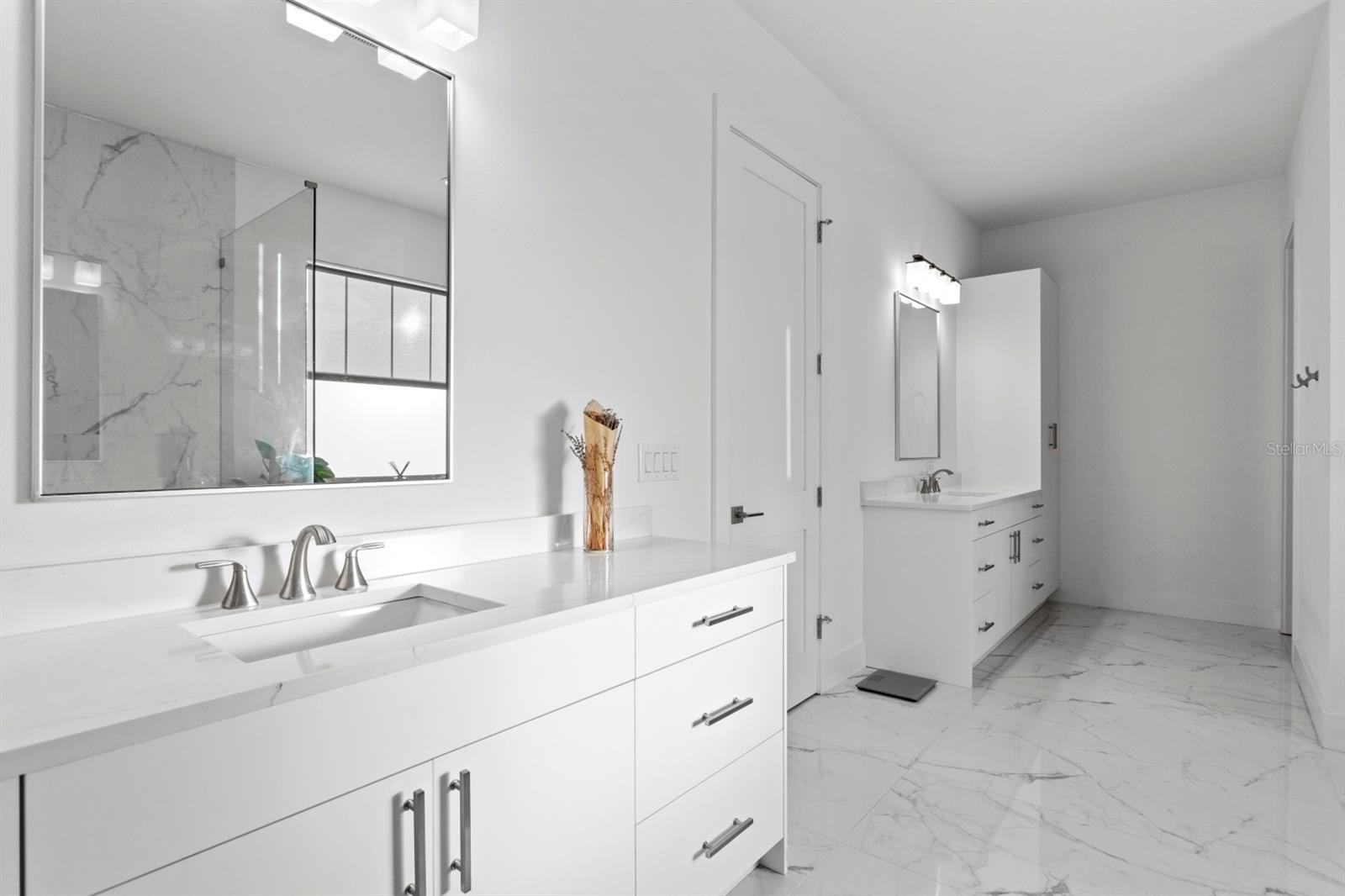 Image 20 of 32 For 3518 Obispo Street