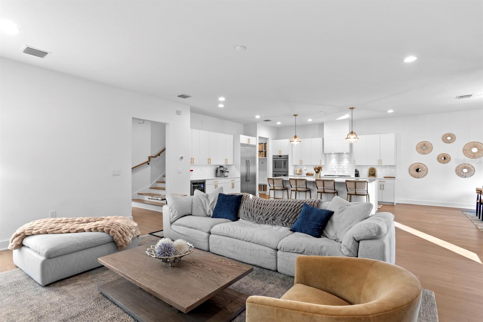 Image 4 of 32 For 3518 Obispo Street