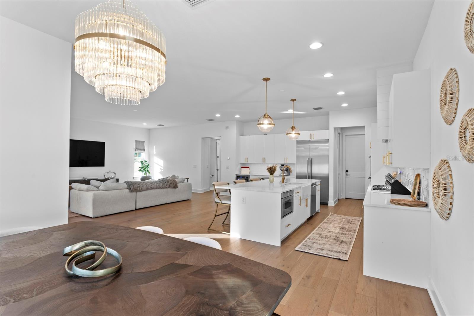 Image 8 of 32 For 3518 Obispo Street