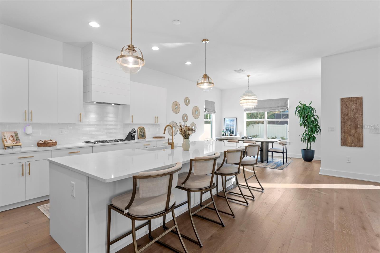 Image 9 of 32 For 3518 Obispo Street