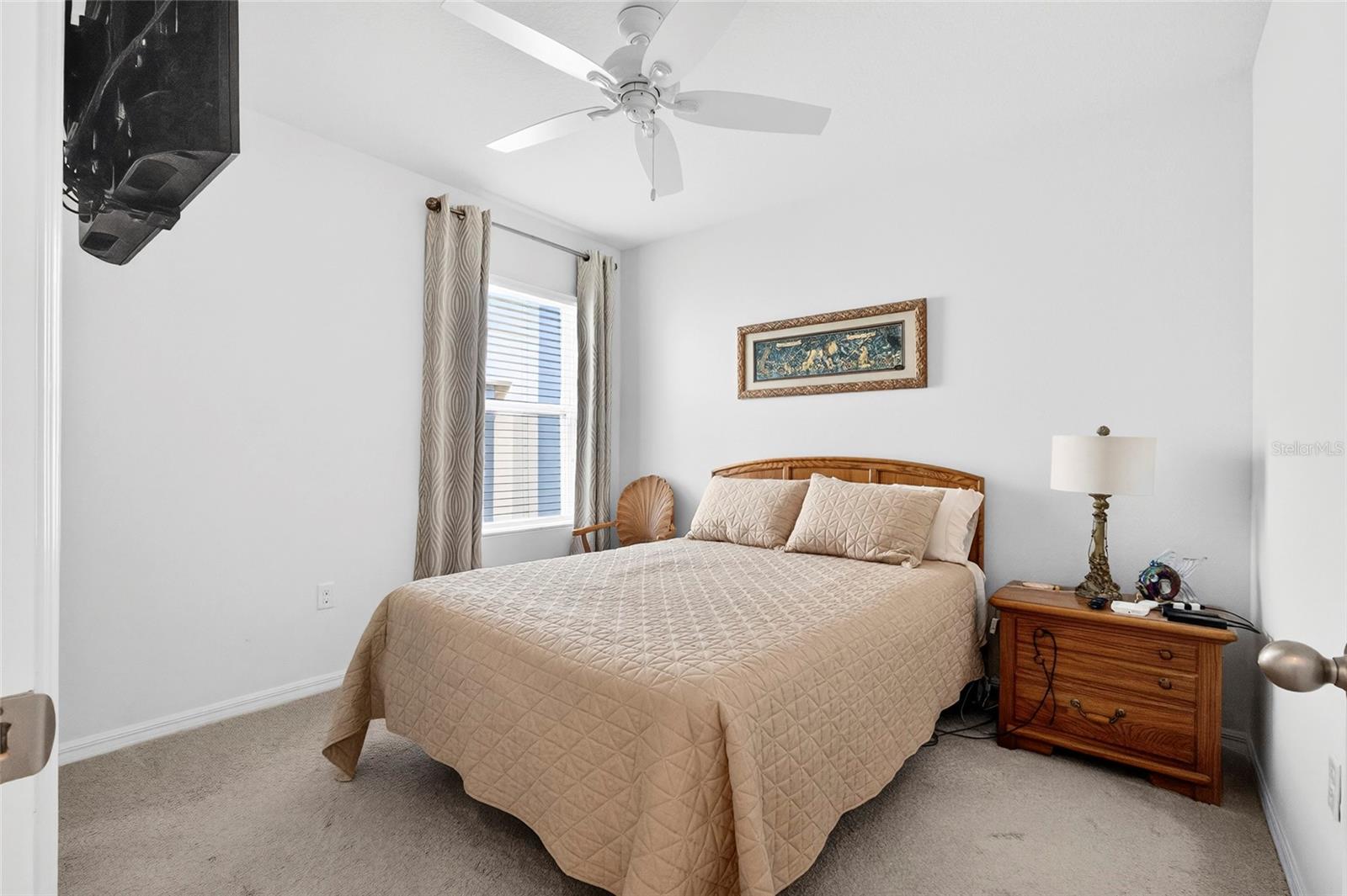 Image 12 of 22 For 3521 Winterberry Lane